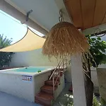 Apartment Wooden Summer House Mantouki