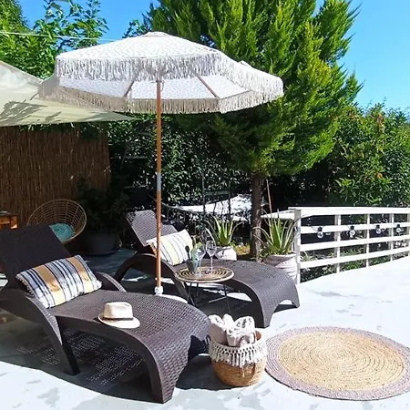 Wooden Summer House Lejlighed Mantouki