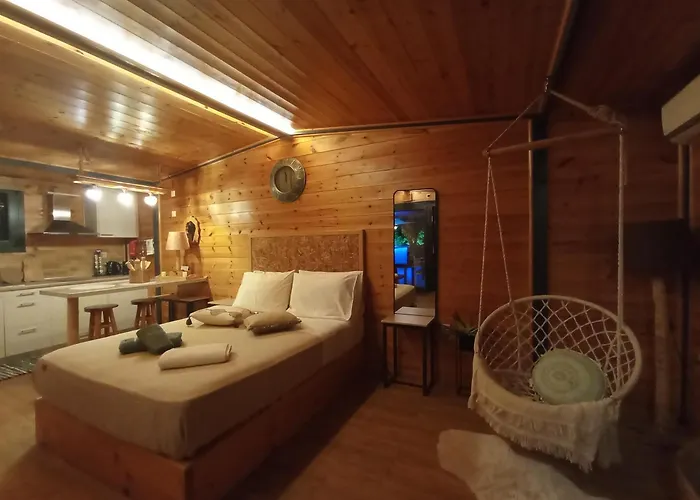 Апартаменты Wooden Summer House