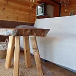 Διαμέρισμα Wooden Summer House Mantouki