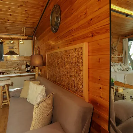 Wooden Summer House شقة *